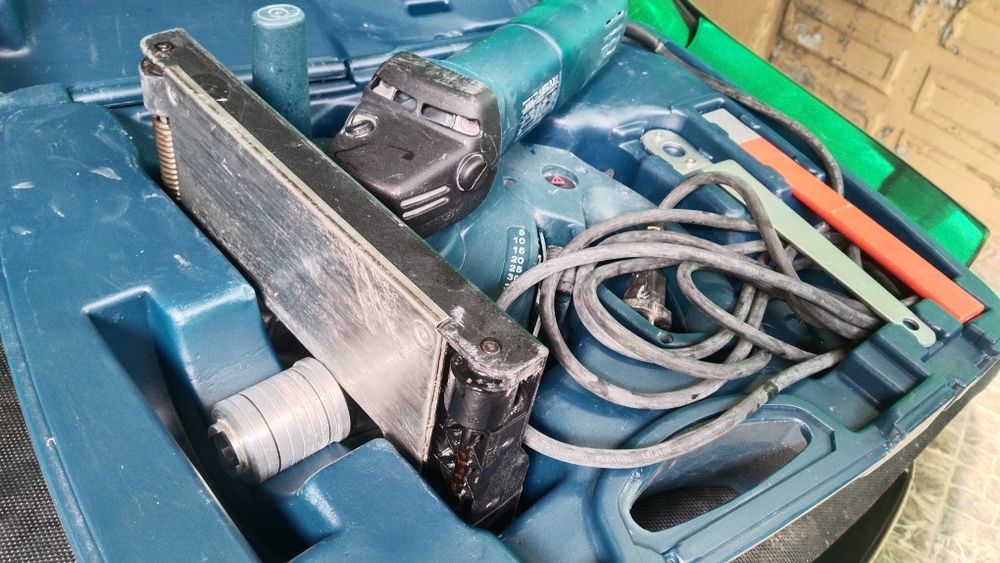 Продам Бороздодел Bosch GNF 35 CA Prof.