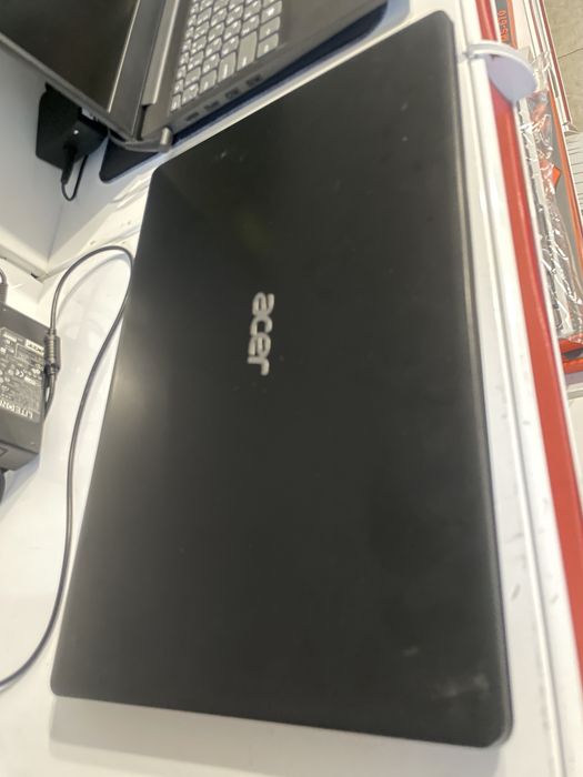 Acer в идеале Core i3! SSD 256Gb! OЗУ 8Gb