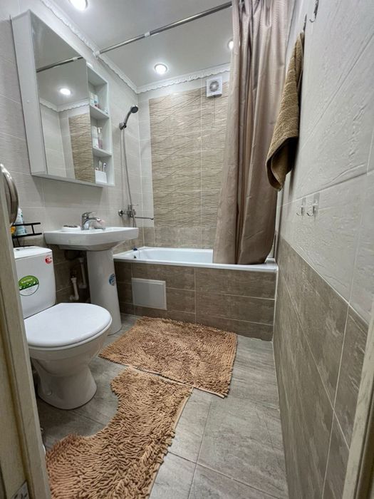 Продам 2 комнатную квартиру