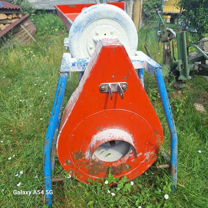 Moara după tractor