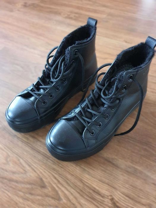 Ghete damă din piele naturală, negru, mărimea 39 - stare nou.