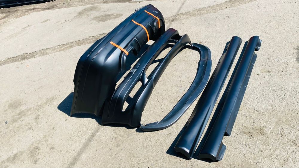 Бампер на мерседес 203 амг