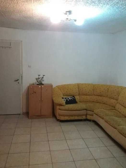 Продава се Къща в с. Момино село, Област Пловдив - 1100 кв.м за 29 €/кв.м - Снимка #6