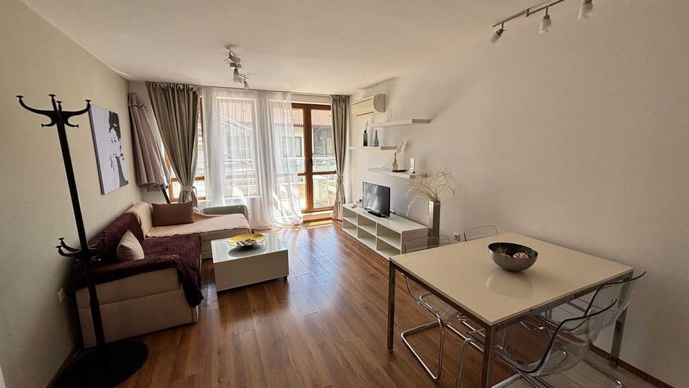 Двустаен апартамент в гр. Бяла със самостоятелна панорамна тераса