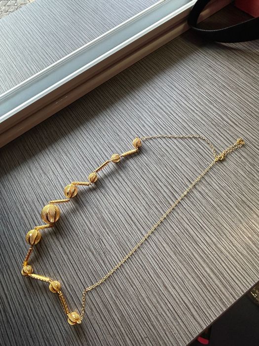 Ново! Златно колие “Топчета”