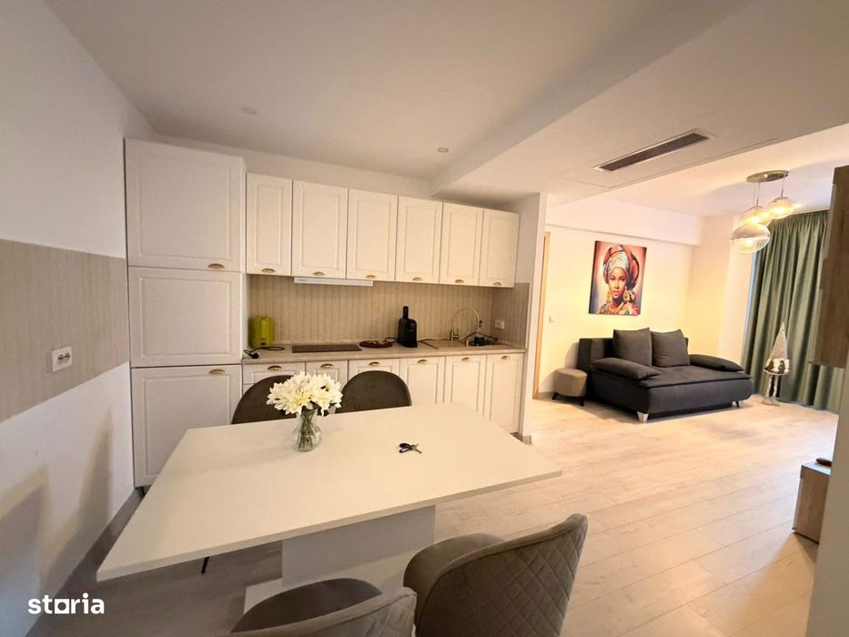 Rate Apartament 3 camere, etaj 2, zona Splai