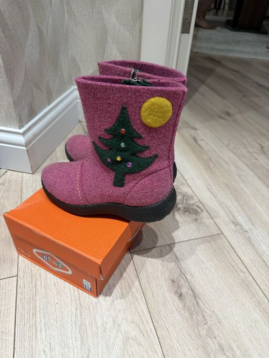 Сапоги для девочки