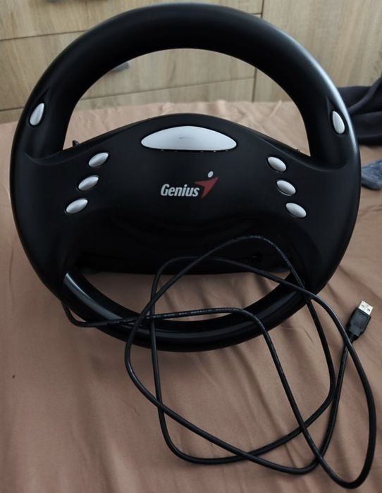 Set volan cu pedale și controler