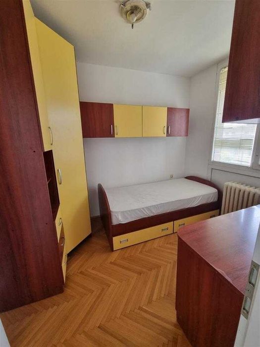 Дава се под наем Тристаен апартамент в Пловдив, Централна гара - 88 кв.м за 418.2 € - Снимка #4