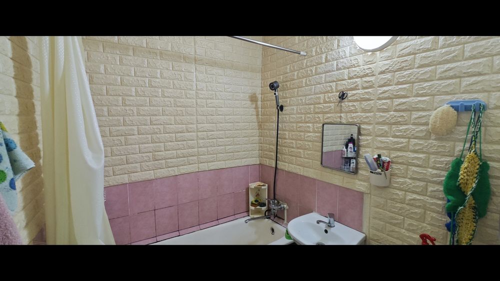 Уй сотилади 5 хоналик, 120.53 кв.м! Продаётся квартира 5 комнатная.