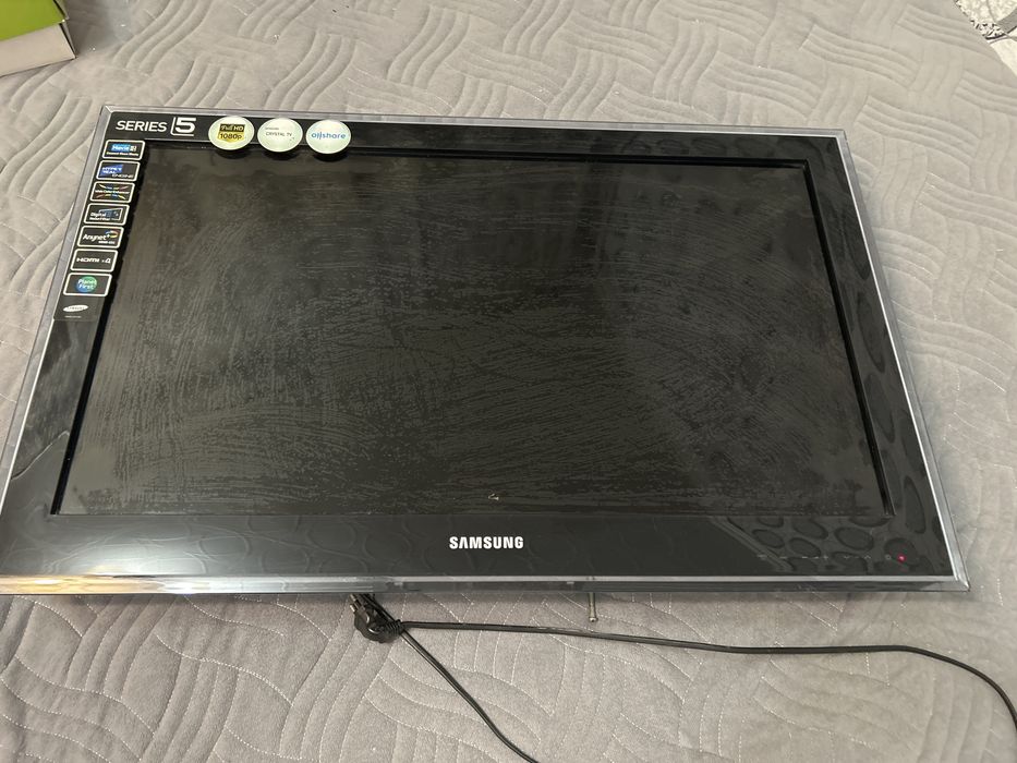 Продам телевизор