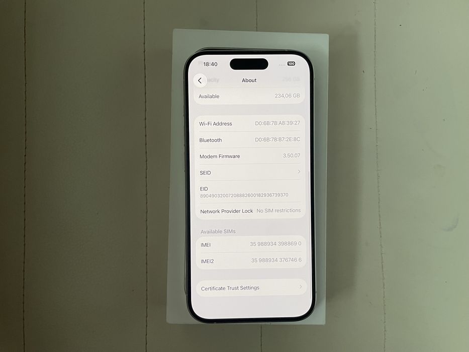 IPhone 15 Pro  256gb White  Titanium