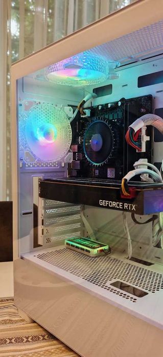 Продавам Бюджетно Геймърско PC Intel I5 12400F/16Gb/256GB SSD WD Black + 2000Gb HDD WD Black/Acer Predator RTX 3060TI/Гаранция