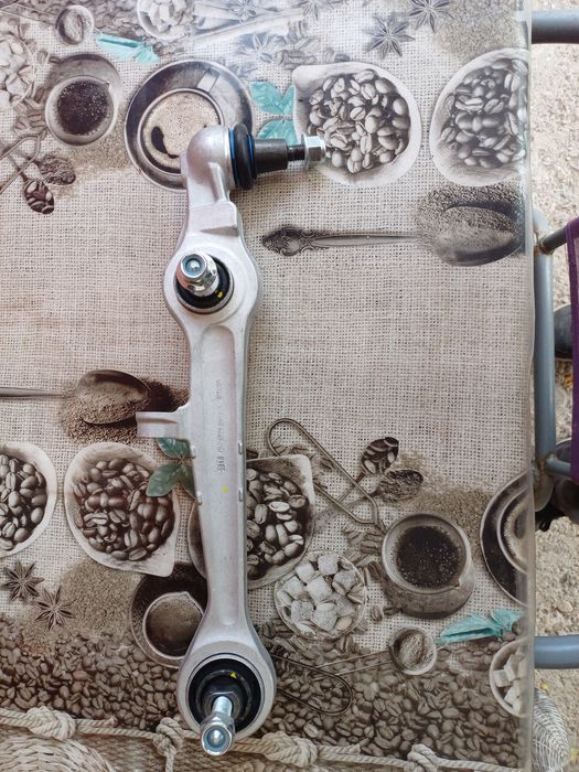 Vând brațe suspensie Audi,Skoda,Seat,Volkswagen