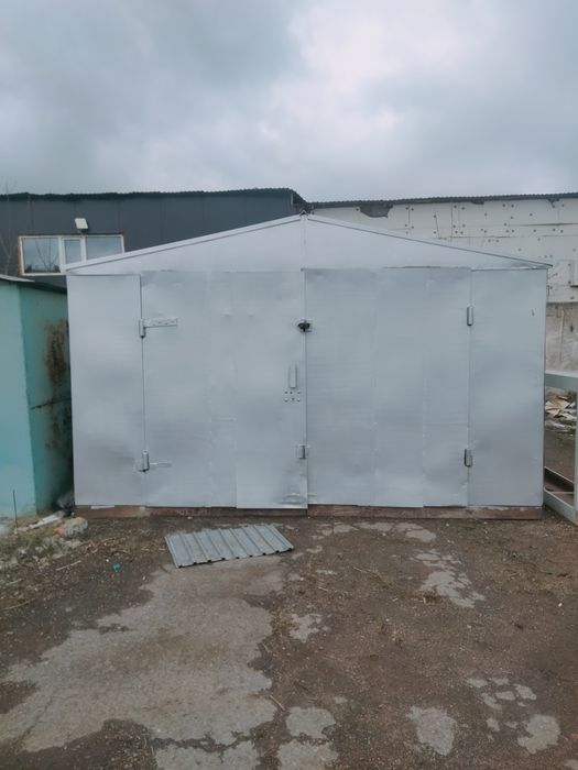 Продам гараж железный