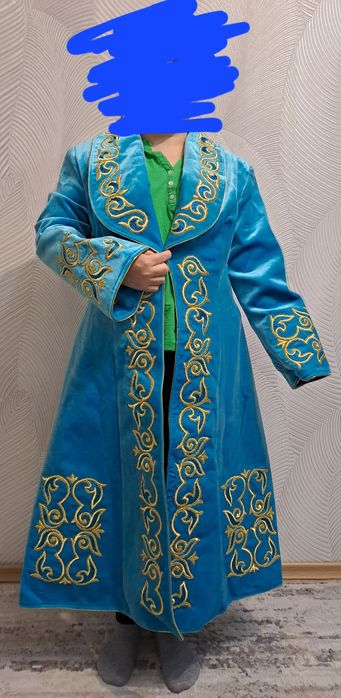 Красивый камзол.