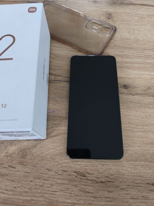 Продавам Xiaomi 12 lite