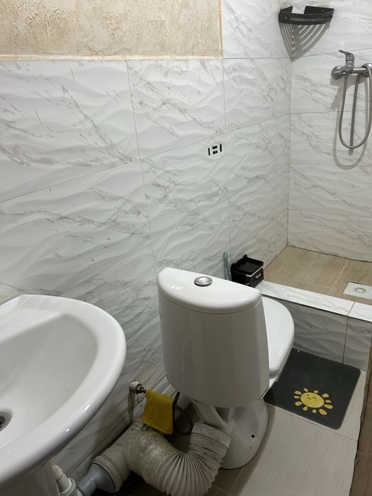 Сдается квартира комната+ кухня!