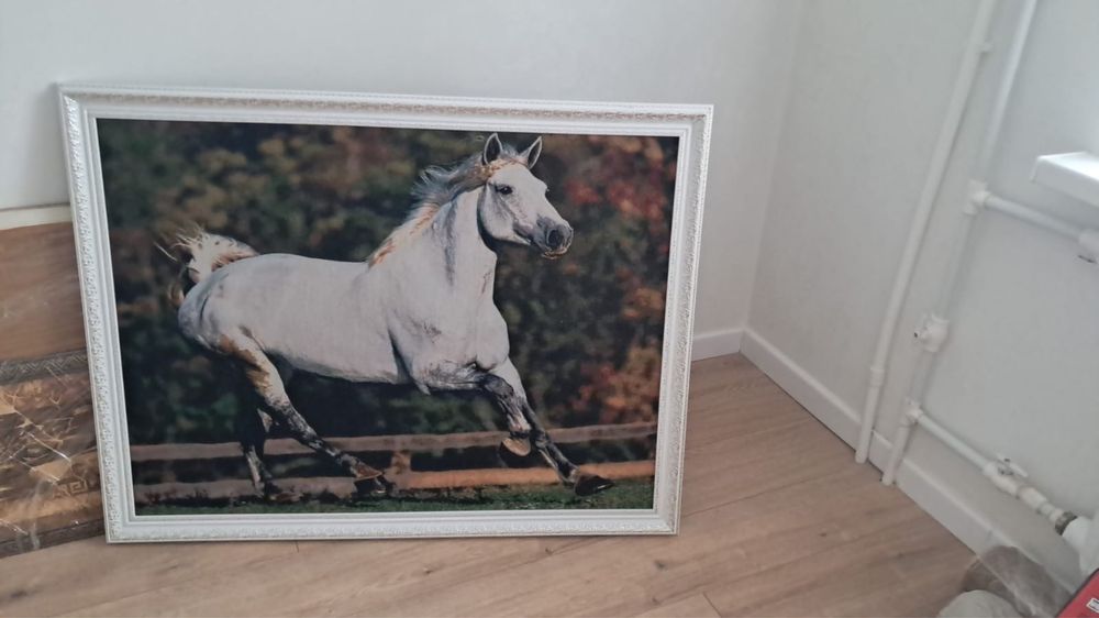 Картины для интерьера