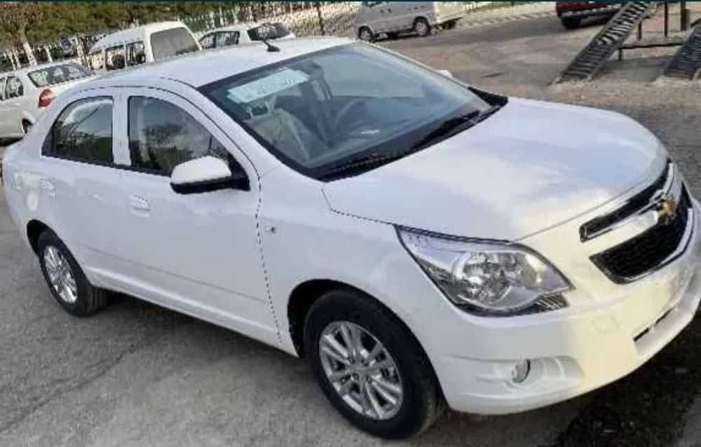 Chevrolet Cobalt 2 салон