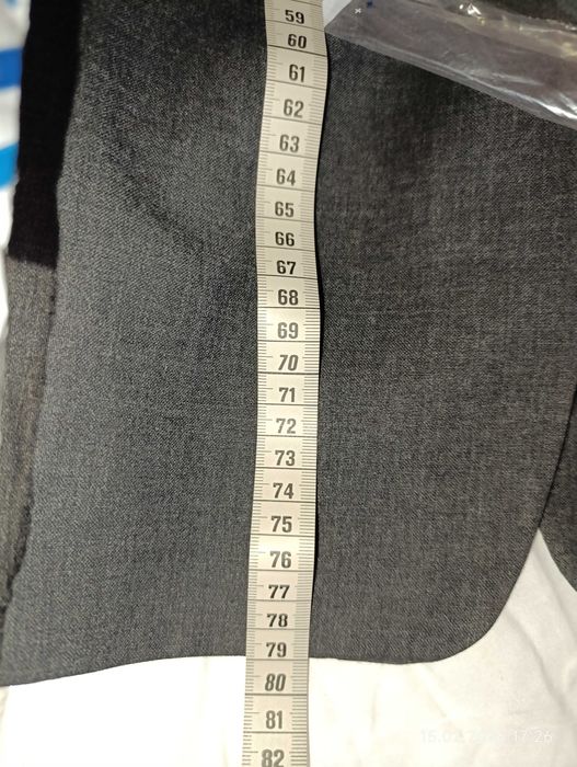 Пиджак серый, б/у. Размер 48.