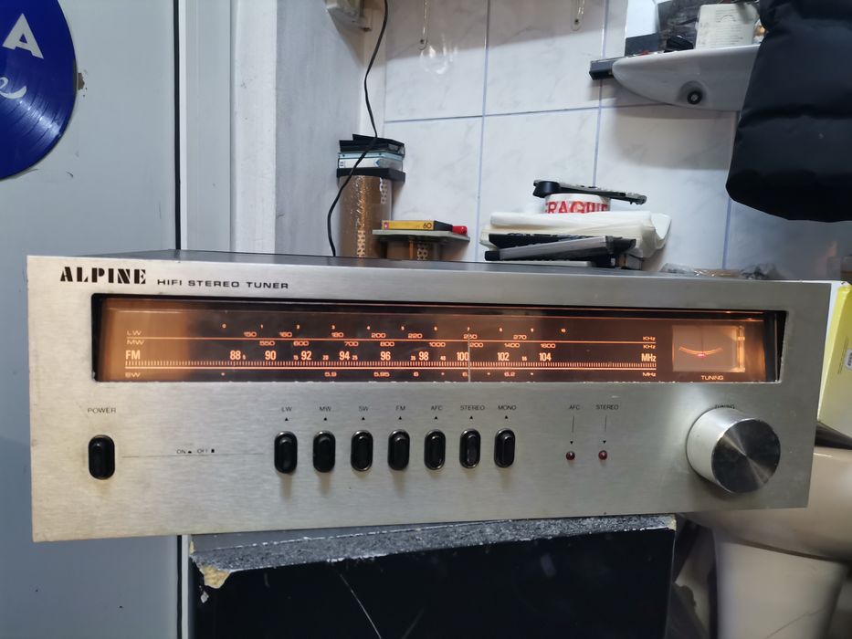 Radio tuner radio alpine
