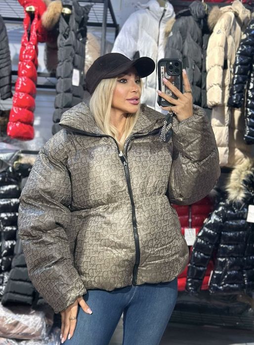 Дамско яке
Внос от Турция
С-2ХЛ
Доставка до 2 дни с преглед и тест