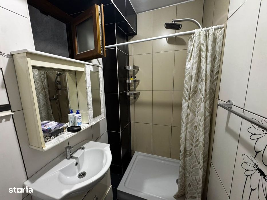 Apartament 3 camere Romană,metrou la scara,v20