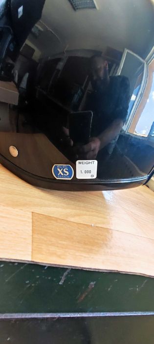 Продавам какска за мотор SHOEI и очила