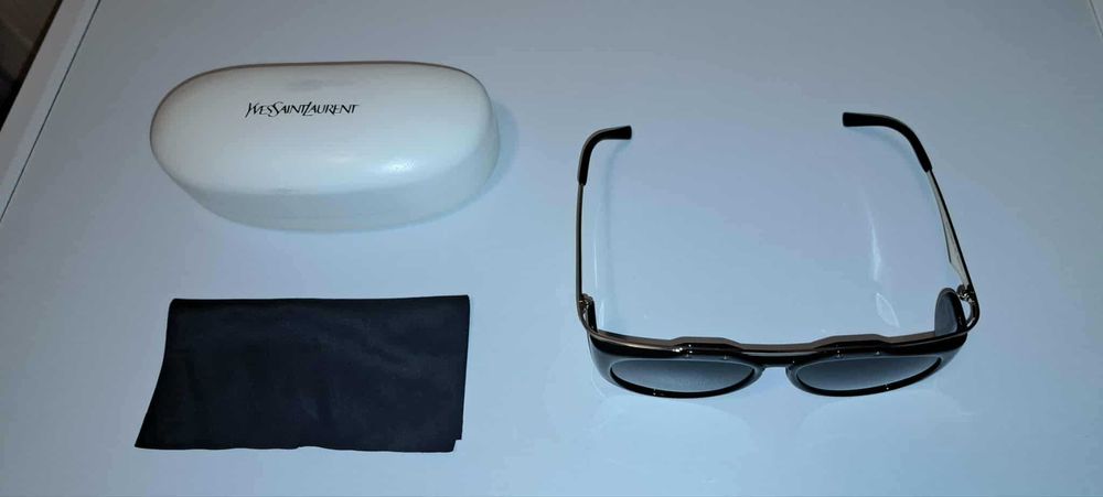 Ochelarii de soare de lux Yves Saint Laurent Paris