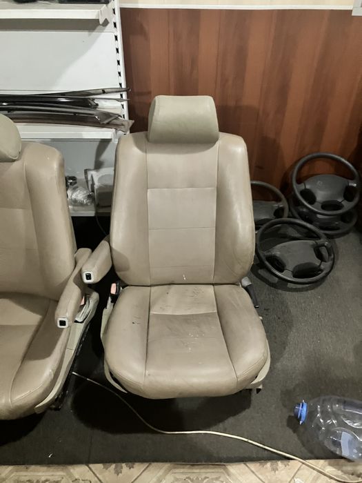 Салон сиденье бмв е32