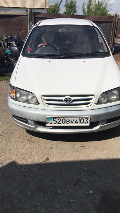 Тойота Ипсум продам