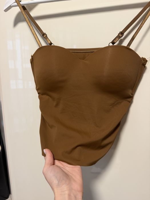 Топове с подплънка