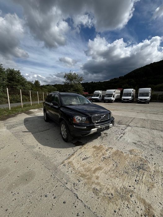 Volvo XC 90   2.4D