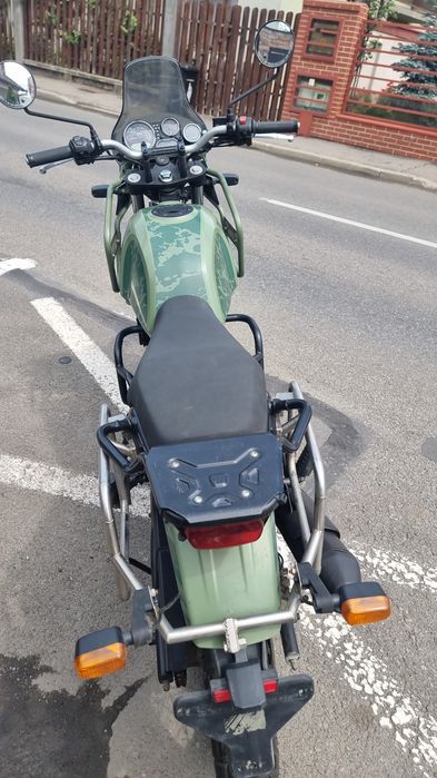 Royal Enfield Himalayan 411,Abs