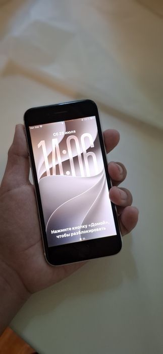 Iphone se 2(2020) на 128гб