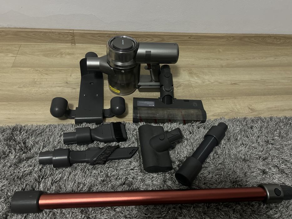 Aspirator vertical Dreame V11