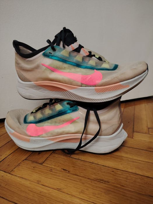 Nike Zoom Fly 3 Premium Barely Rose оригинални размер 38