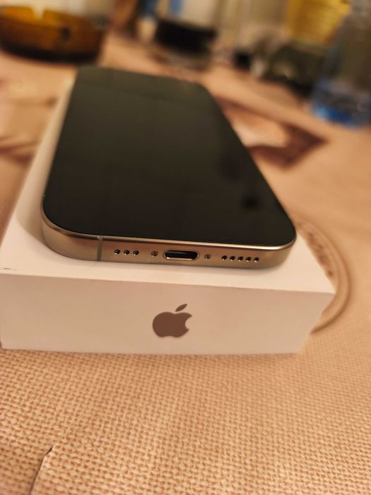 Iphone 16 Pro 256GB Baterie 93% Garantie 2027 Stare Excelenta