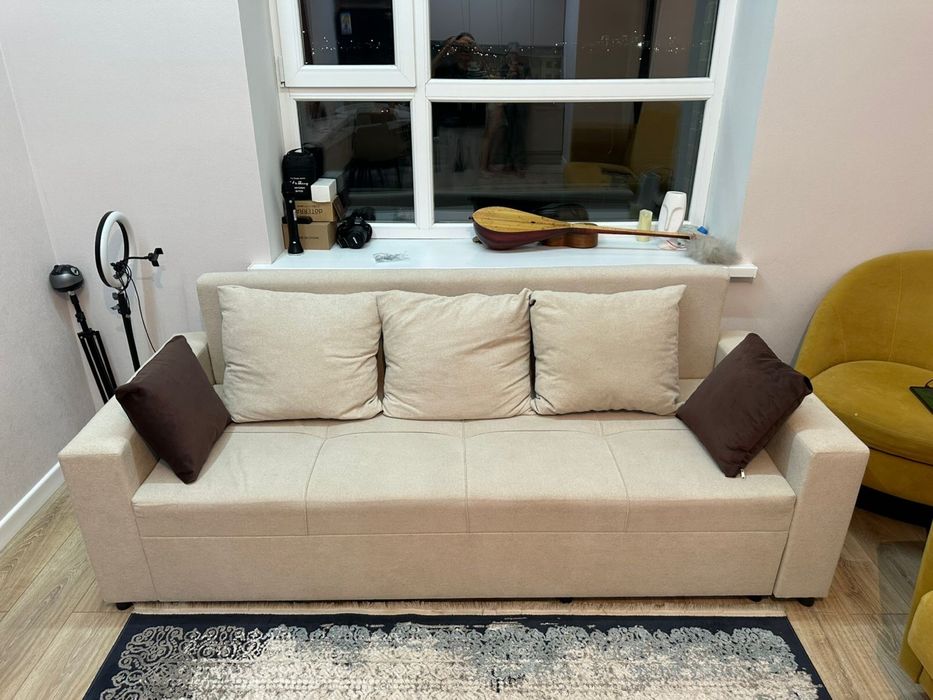 Продаю новый диван