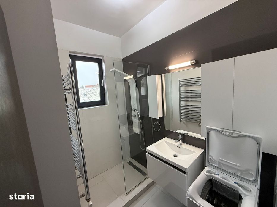 Inchiriere Apartament 2 Camere in Bloc Nou Uranus / 13 Septembrie