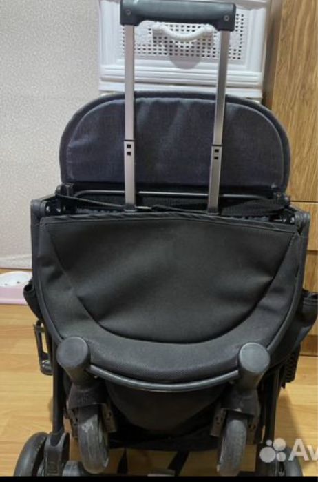 Коляска прогулочная