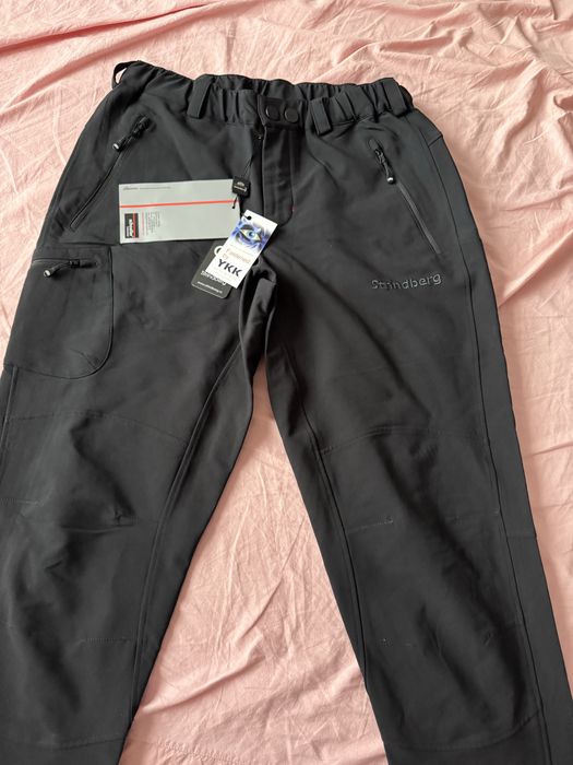 Pantaloni de drumetie strindberg
