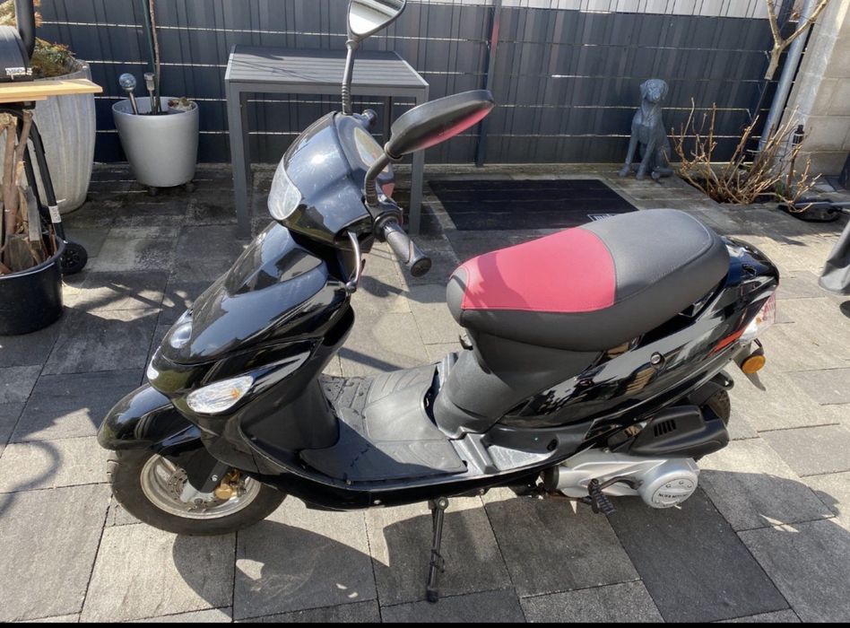 Scuter 125cm L3e 2016 import Germania Nova Motors