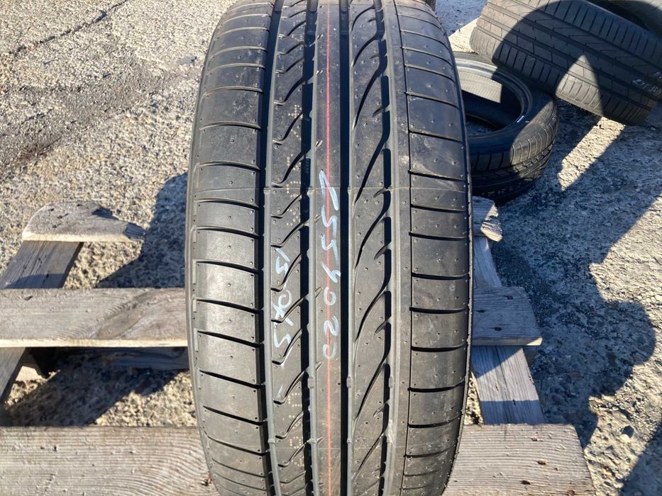 255/40/20 Bridgestone Dueler H/P 2015г Нова-Стара година