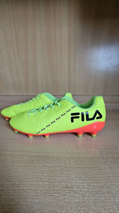 Футбольные бутсы