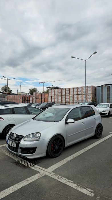 Vand Golf 5 GT 2009 221 cai
