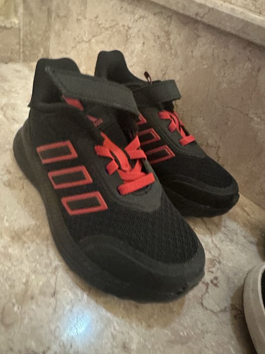 Детски маратонки Адидас