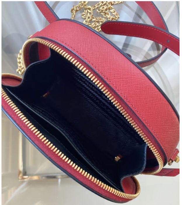 Чанта Prada оригинал