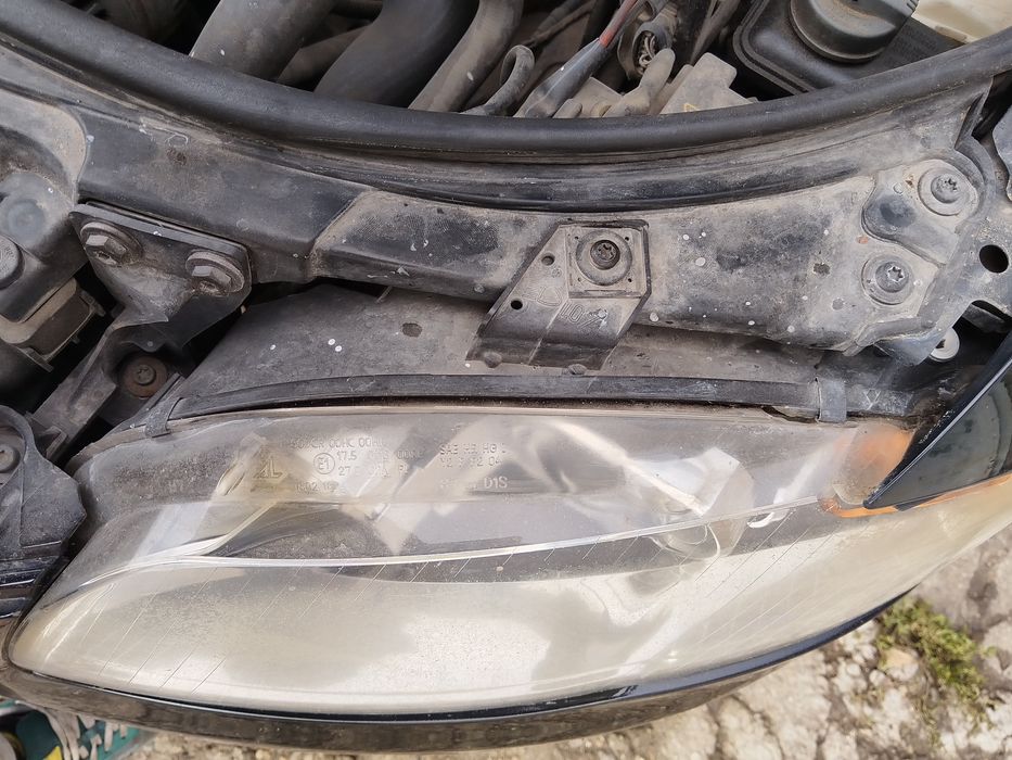 Ляв фар адаптивен за ауди б7